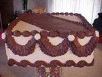 Runway Grooms cake